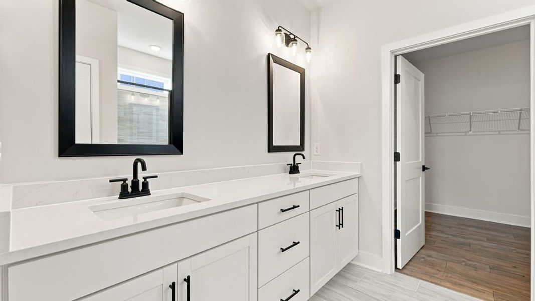 Furnished interior view inside a new home in Williams Ridge, Woodruff (Image 14).