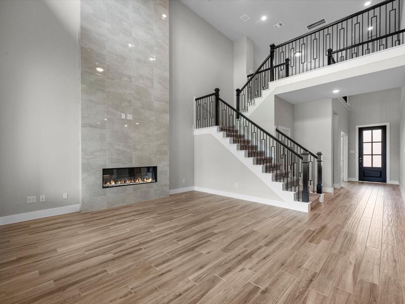 Spacious, unfurnished interior of a new home in Clopton Farms, Montgomery (Image 13).