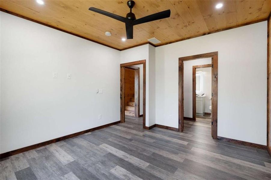 Spacious, unfurnished interior of a new home in , Mineral Bluff (Image 17).