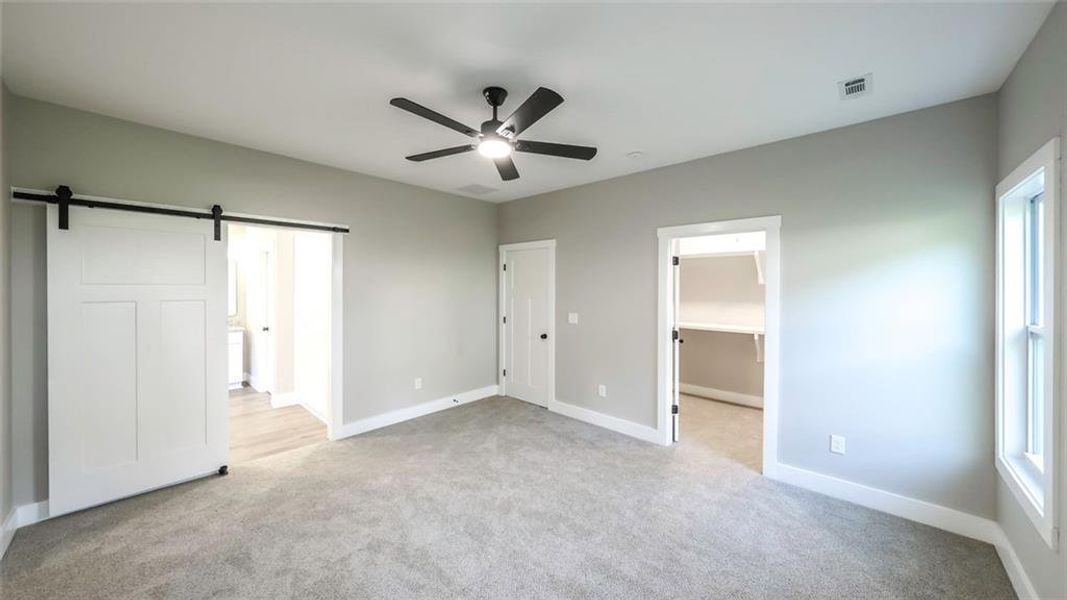 Spacious, unfurnished interior of a new home in , Bremen (Image 38).