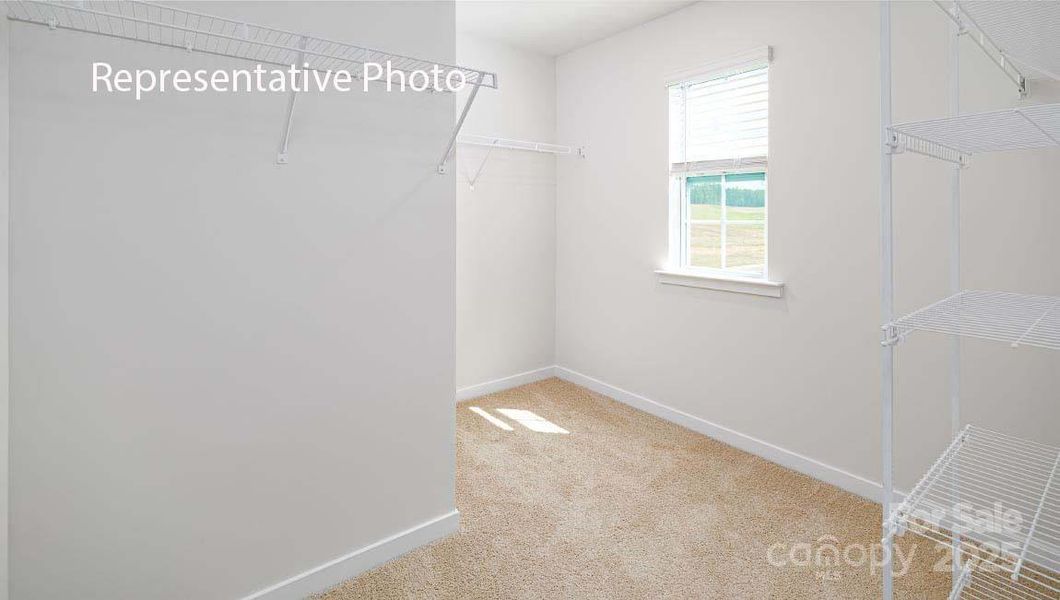Spacious, unfurnished interior of a new home in Stanton, Richburg (Image 13).