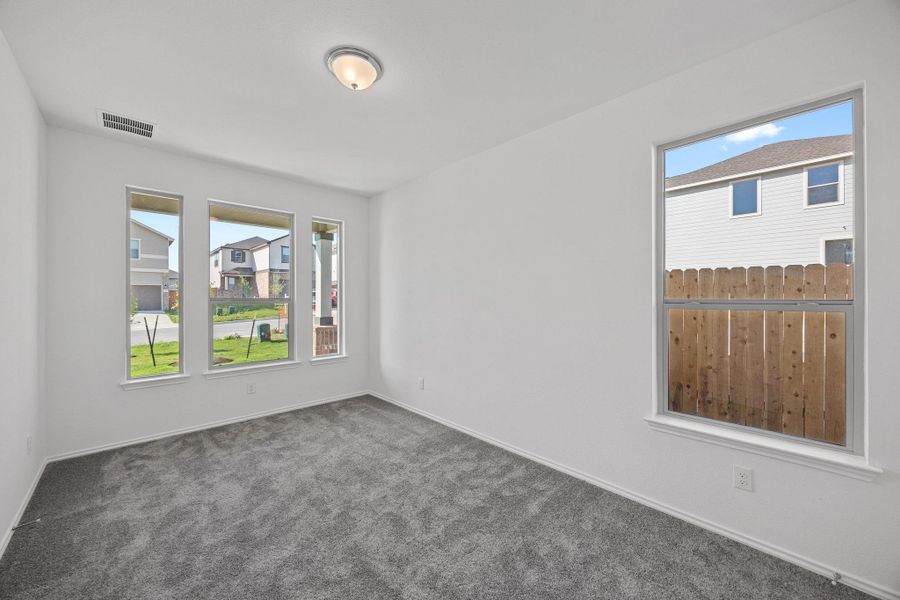 Spacious, unfurnished interior of a new home in Sonterra - Cool Water, Jarrell (Image 25).