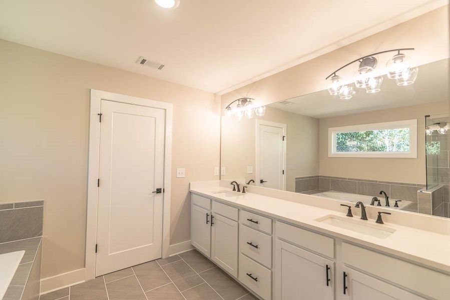 Furnished interior view inside a new home in , Decatur (Image 4).