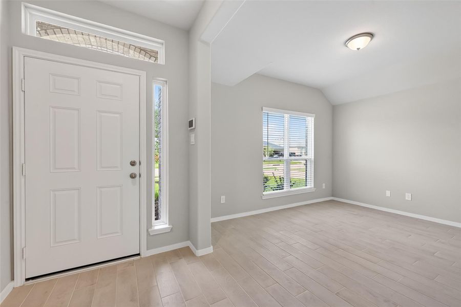 Spacious, unfurnished interior of a new home in Grand Magnolia, Magnolia (Image 18).