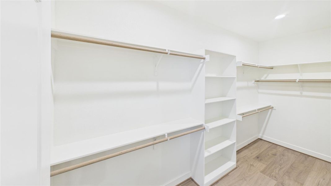 Image 20 of a home in Willowbend Point. Image 20 of a home in Willowbend Point.