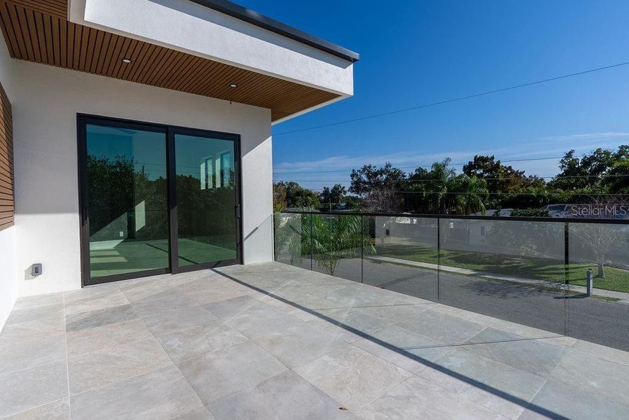 Exterior details and patio area of a home in , Sarasota (Image 31).