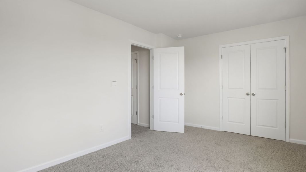 Spacious, unfurnished interior of a new home in Gibson Grove, Laurens (Image 26).