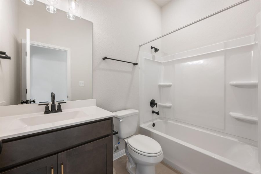 Representative images and renderings are for illustrative purposes. Actual structural options and design finishes of home may vary. Representative images and renderings are for illustrative purposes. Actual structural options and design finishes of home may vary.
