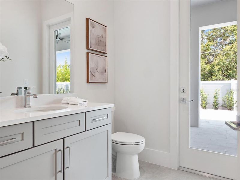 Furnished interior view inside a new home in Lake Sheen Sound, Orlando (Image 4).