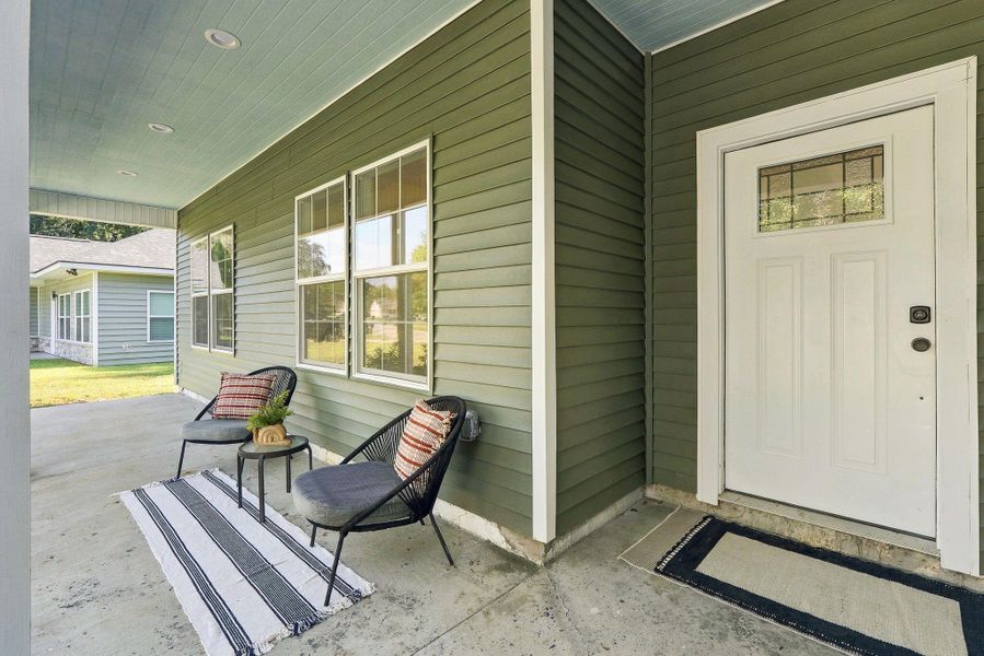Exterior details and patio area of a home in , North Charleston (Image 3). Exterior details and patio area of a home in , North Charleston (Image 3).