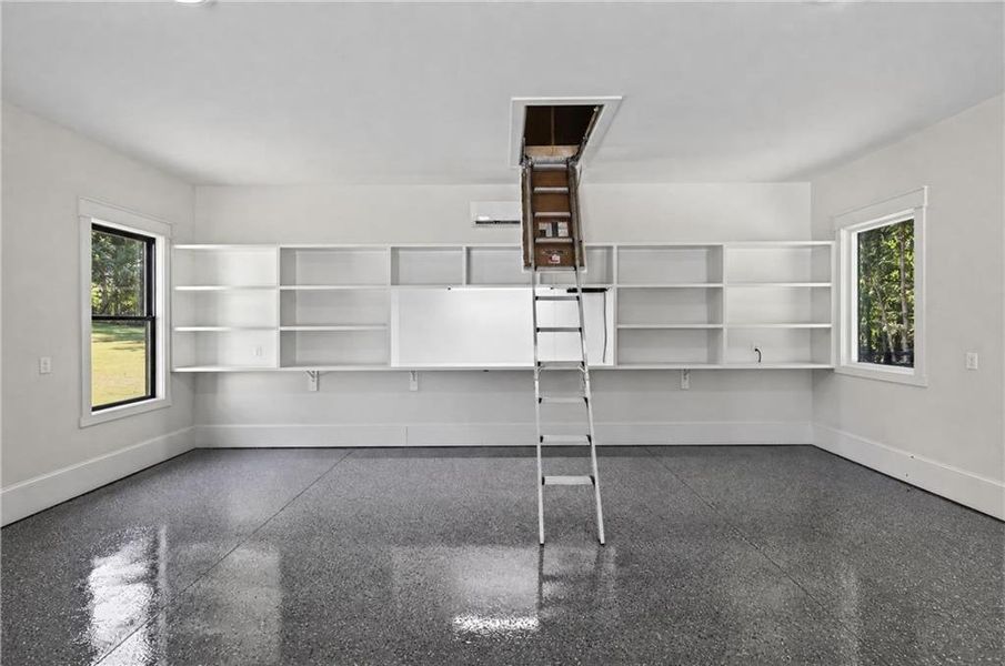 Spacious, unfurnished interior of a new home in , Monroe (Image 23).