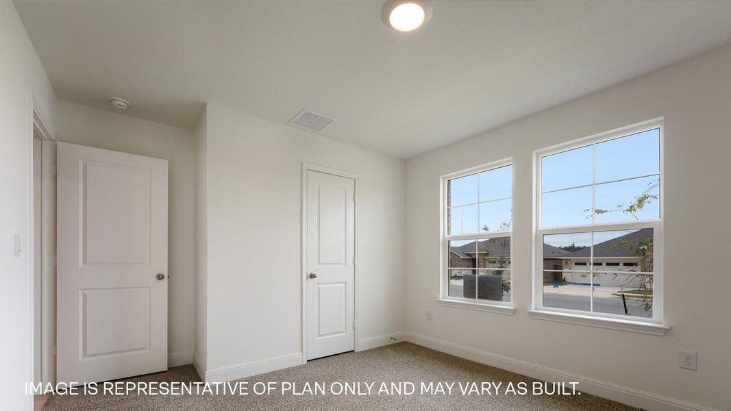 Spacious, unfurnished interior of a new home in Riverview, Georgetown (Image 19).