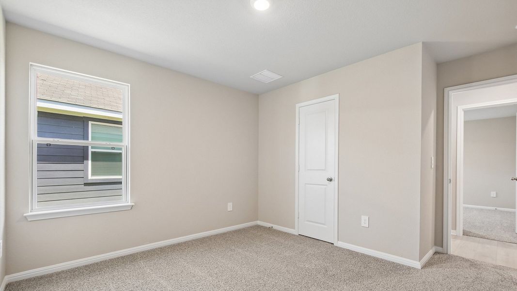 Spacious, unfurnished interior of a new home in Carillon, Manor (Image 32).
