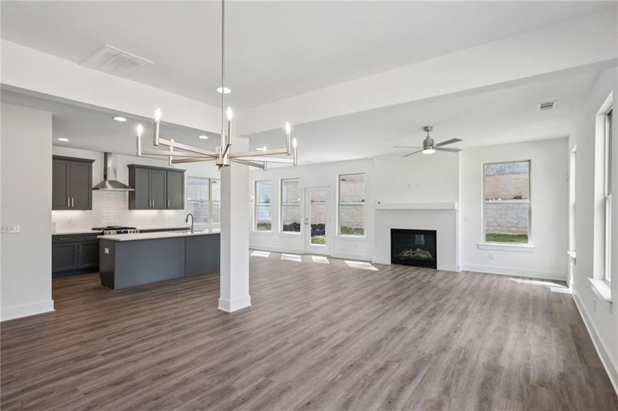 Spacious, unfurnished interior of a new home in , Atlanta (Image 23).