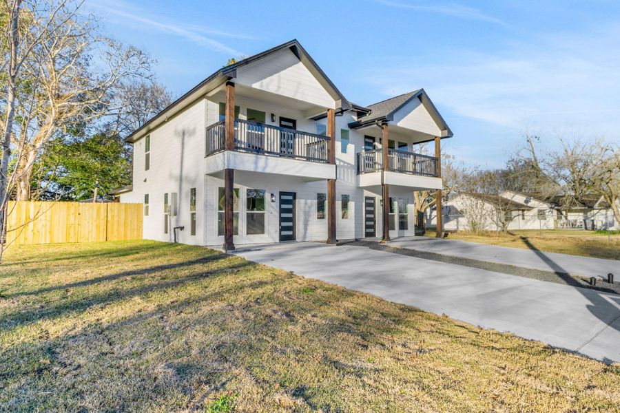 Front exterior of a new home in , Liberty, TX, highlighting curb appeal (Image 2). Front exterior of a new home in , Liberty, TX, highlighting curb appeal (Image 2).