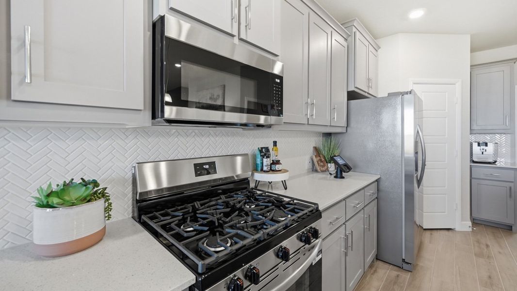 Furnished interior view inside a new home in Bluestem, Rhome (Image 10).