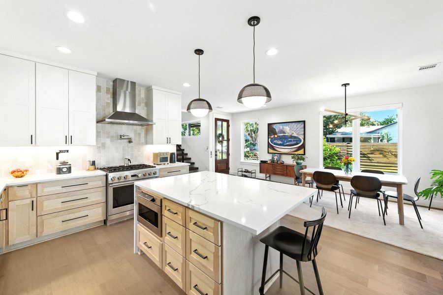 Furnished interior view inside a new home in , Austin (Image 10). Furnished interior view inside a new home in , Austin (Image 10).