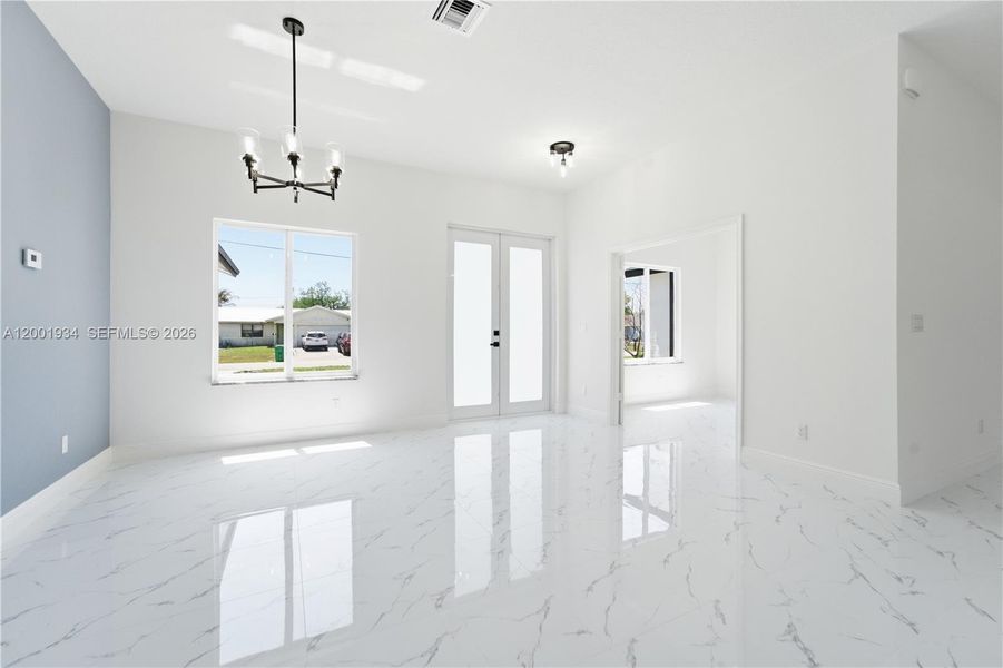 Spacious, unfurnished interior of a new home in , Port St. Lucie (Image 15).