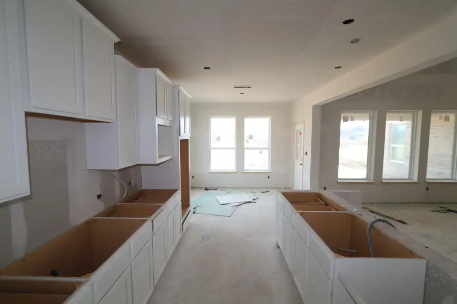 Kitchen and dining area - Still under construction!