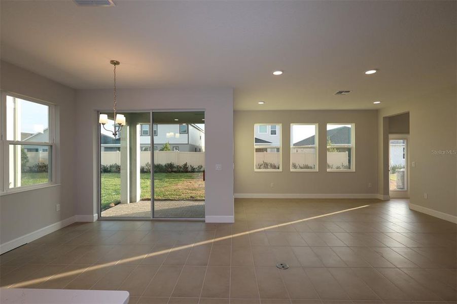 Image 60 of a home in Center Lake on the Park.