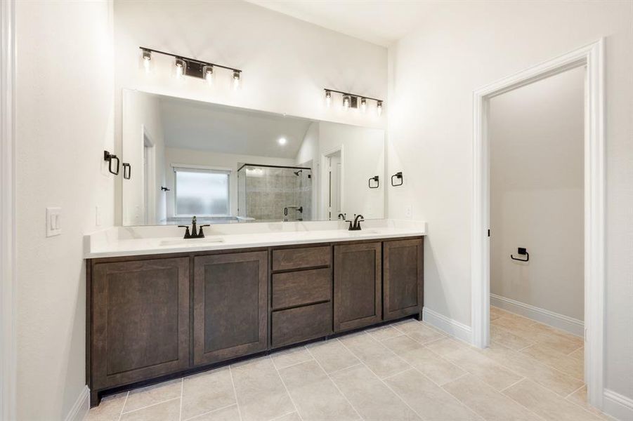 Furnished interior view inside a new home in Star Ranch, Godley (Image 13).