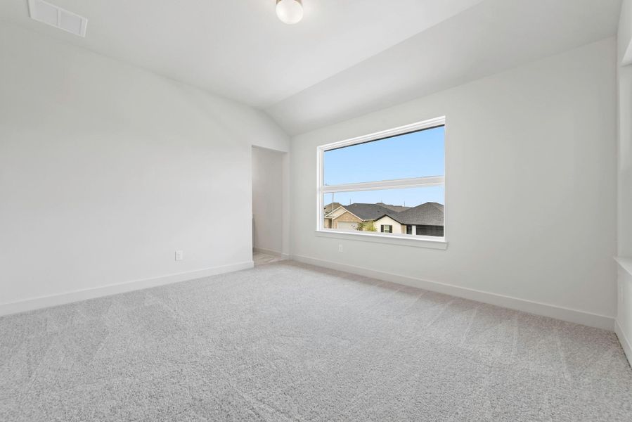 Spacious, unfurnished interior of a new home in Sunterra, Katy (Image 10). Spacious, unfurnished interior of a new home in Sunterra, Katy (Image 10).