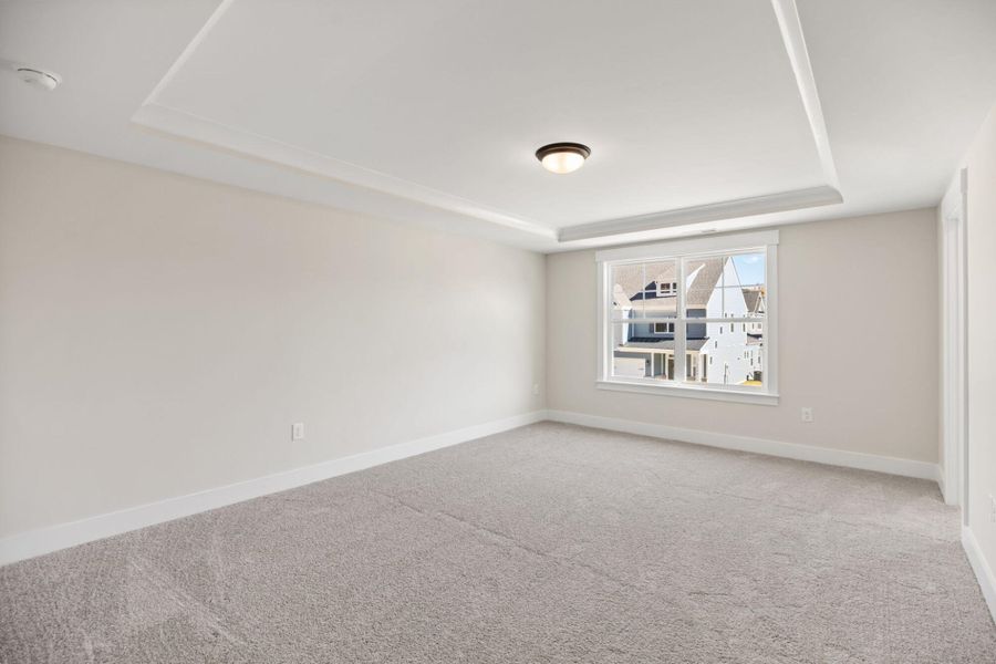 Spacious, unfurnished interior of a new home in Harbor Crossing, Greensboro (Image 33).