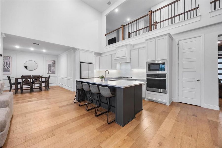 Furnished interior view inside a new home in Gideon Grove, Rockwall (Image 15).