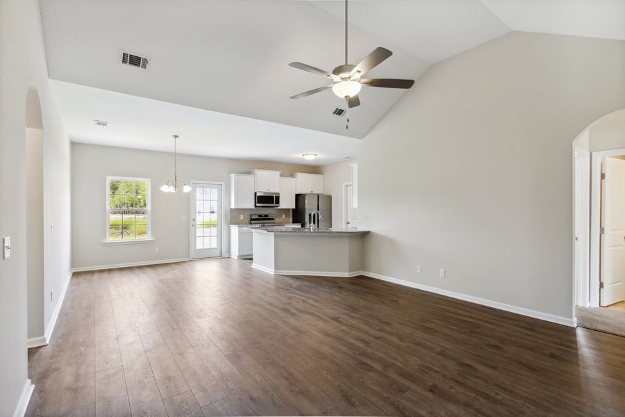 Representative unfurnished interior of a home built from the The Stafford by RTS Homes in Doctor's Creek, Ludowici (Image 39).