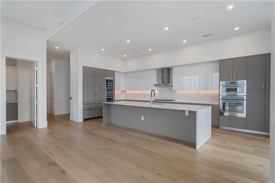 Furnished interior view inside a new home in The Dillon Buckhead, Atlanta (Image 17).