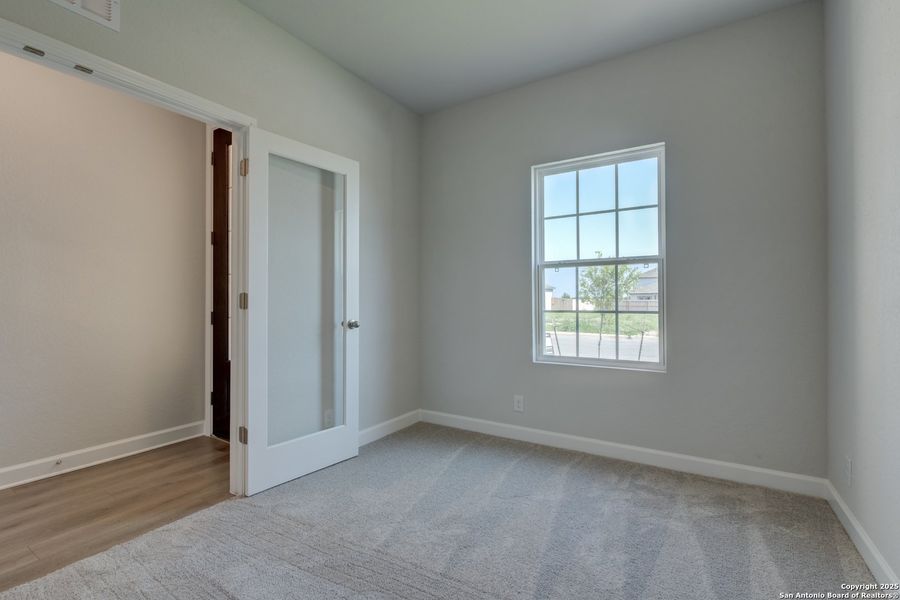 Spacious, unfurnished interior of a new home in Enclave at Hennersby Hollow 50's, San Antonio (Image 16). Spacious, unfurnished interior of a new home in Enclave at Hennersby Hollow 50's, San Antonio (Image 16).