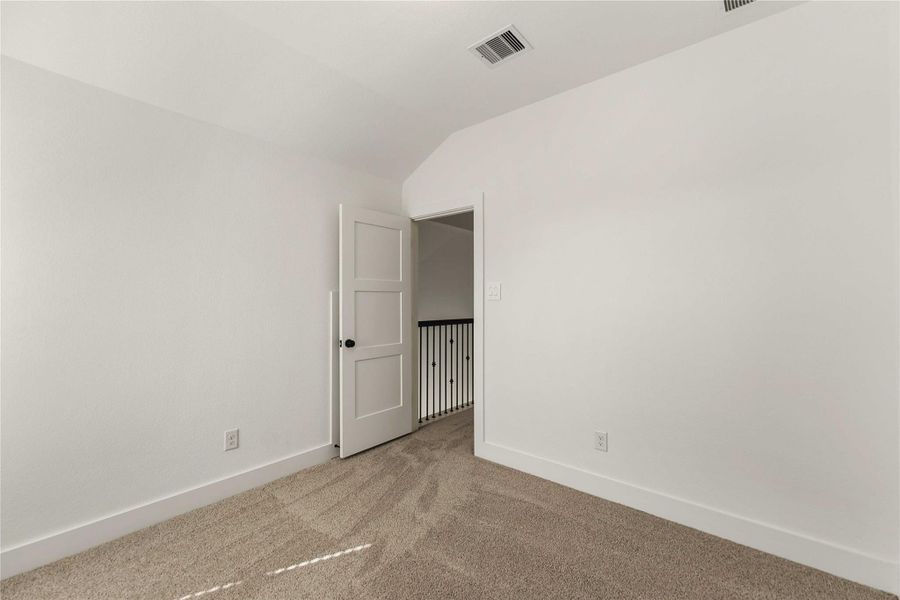 Spacious, unfurnished interior of a new home in Jordan Ranch, Katy (Image 23). Spacious, unfurnished interior of a new home in Jordan Ranch, Katy (Image 23).