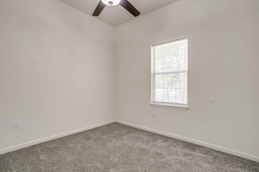 Spacious, unfurnished interior of a new home in , Mineral Wells (Image 34).