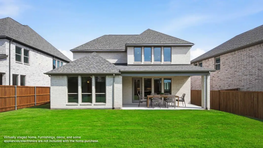 Exterior details and patio area of a home in Eliana, McKinney (Image 2).