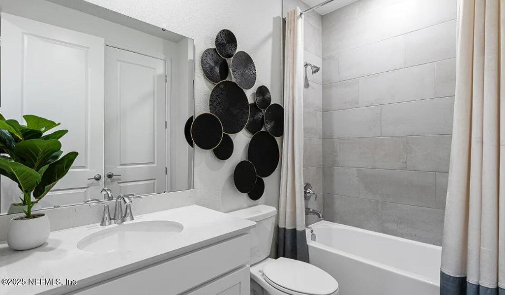 Image 21 of a home in Russell Retreat. Image 21 of a home in Russell Retreat.