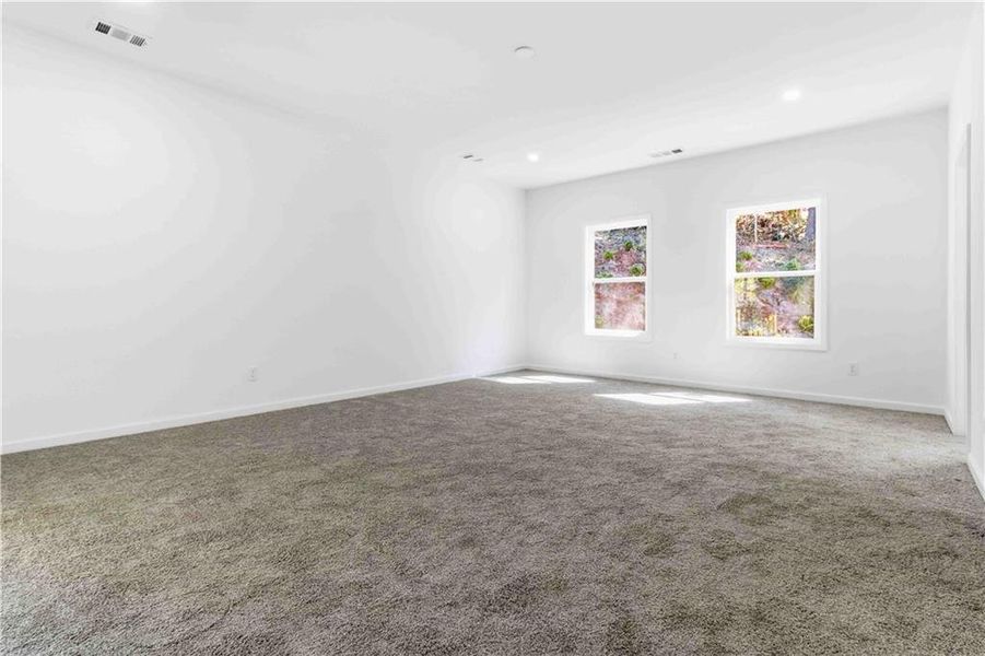 Spacious, unfurnished interior of a new home in , Covington (Image 20). Spacious, unfurnished interior of a new home in , Covington (Image 20).