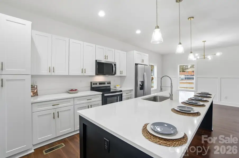 Furnished interior view inside a new home in , Kannapolis (Image 6).