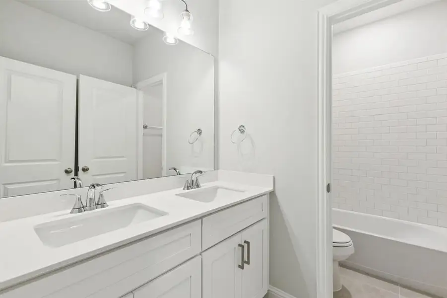 Furnished interior view inside a new home in Bellagio, Forney (Image 12). Furnished interior view inside a new home in Bellagio, Forney (Image 12).