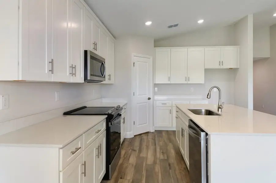 Furnished interior view inside a new home in Cherrywood Preserve, Ocala (Image 5).