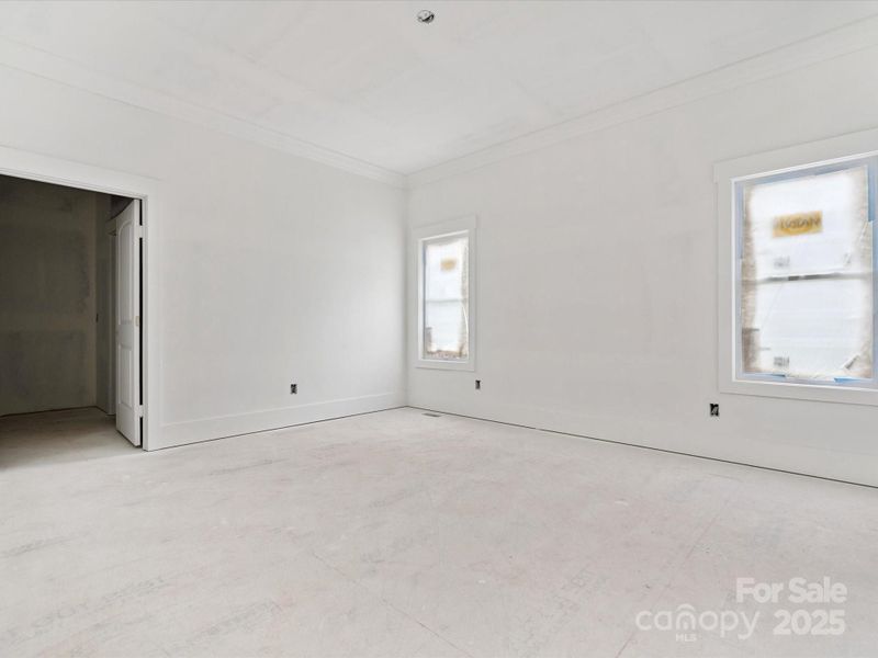 Spacious, unfurnished interior of a new home in , Waxhaw (Image 31).