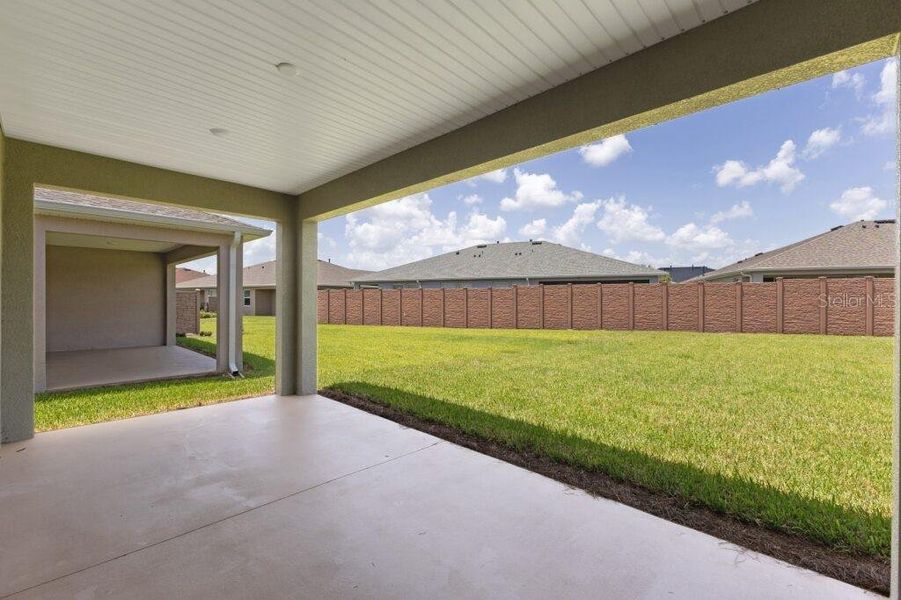 Exterior details and patio area of a home in , Ocala (Image 2).
