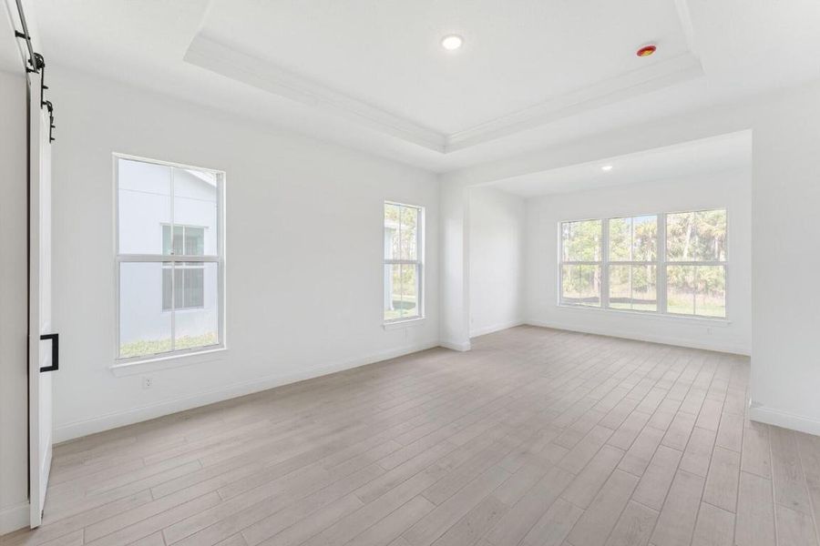 Primary Suite & Sitting Room