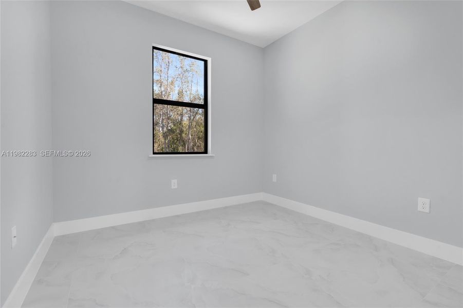 Spacious, unfurnished interior of a new home in , Lehigh Acres (Image 17).