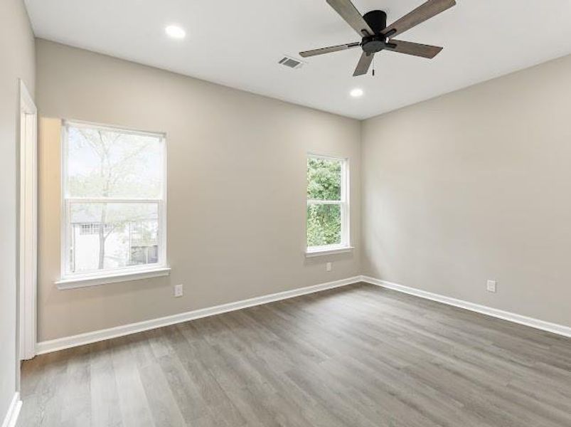Spacious, unfurnished interior of a new home in , Rome (Image 13).