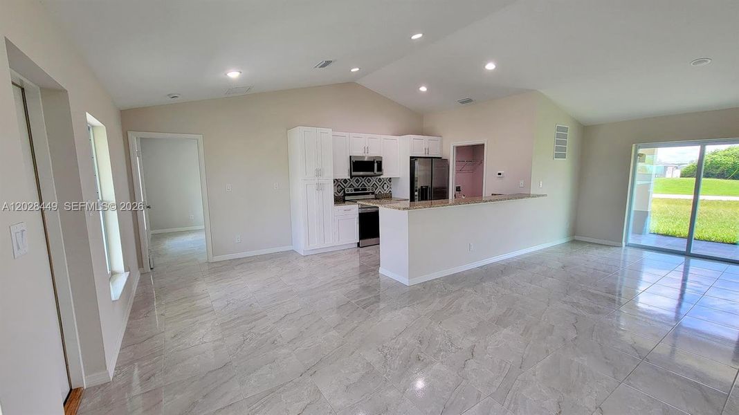 9019 E CROW CIR. LABELLE FL 33935 9019 E CROW CIR. LABELLE FL 33935
