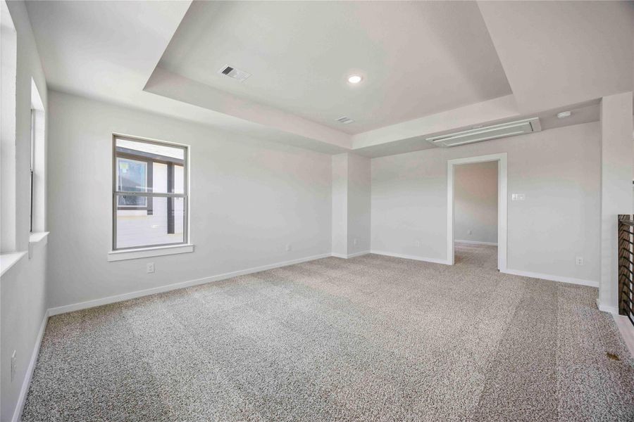 Image 24 of a home in Meadow Park.