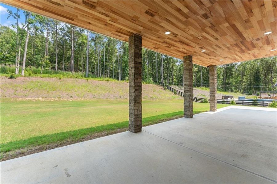 Image 44 of a home in .