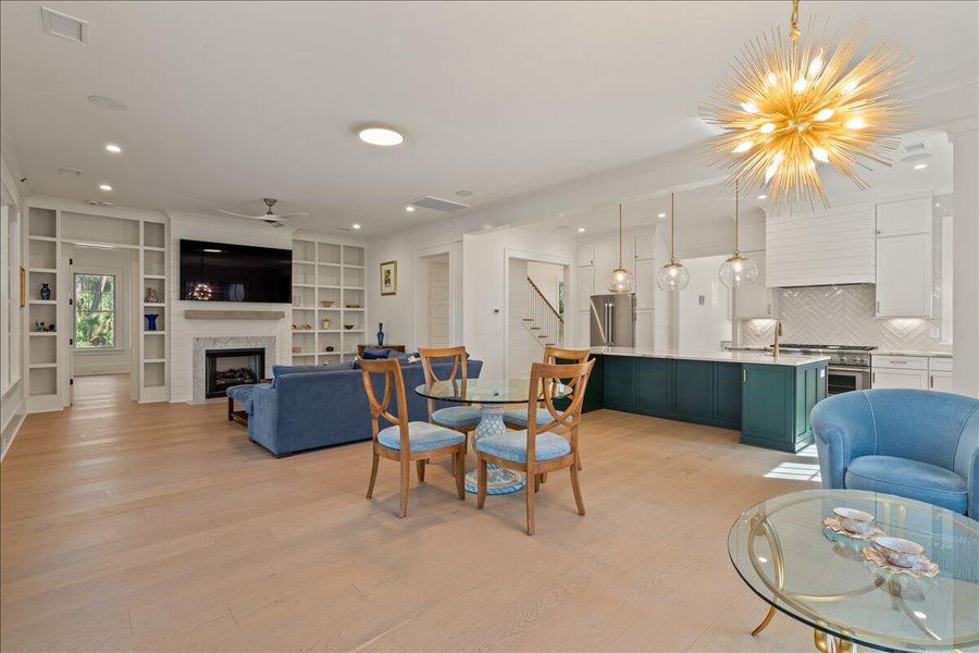 Furnished interior view inside a new home in , Kiawah Island (Image 16).