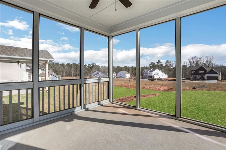 Exterior details and patio area of a home in Twin Lakes, Hoschton (Image 30).