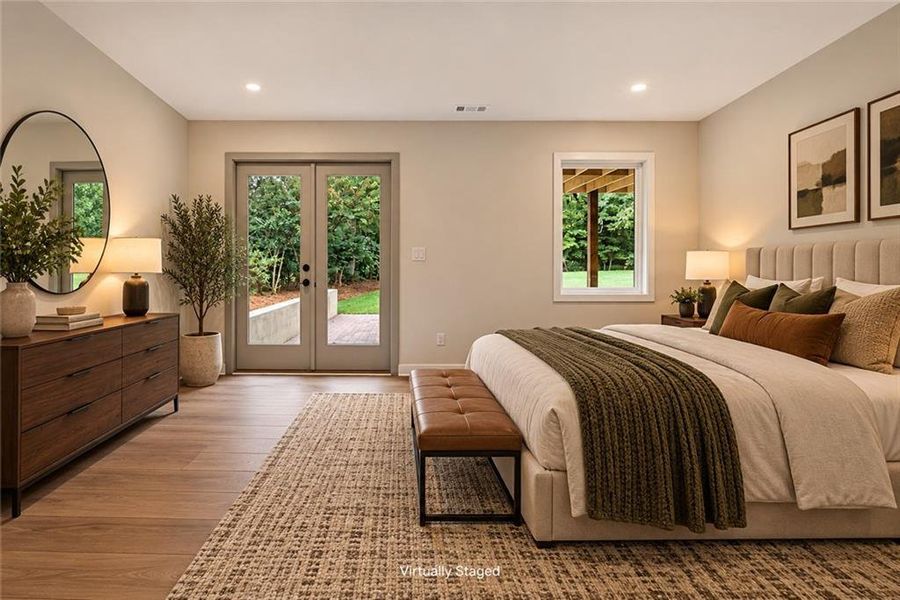 Furnished interior view inside a new home in , Dunwoody (Image 55).